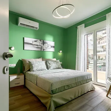 Domenico Homes - Center Apartment *